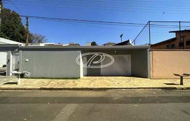 Imagem: A casa em condomínio possui 2 Dormitórios, 3 Banheiros, 2