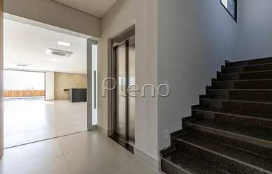 Imagem 13: Venda Casa com 540,00 metroQuadrado, 4 dormitório s , 2 vaga s . Swiss...