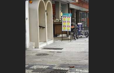 Imagem: O depósito está localizado em Copacabana, Rio de Janeiro para