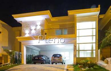 Imagem: A casa em condomínio possui 5 Dormitórios, 1 Banheiro, 5 Vagas