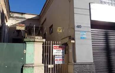 Imagem: A casa possui 1 Dormitório, 1 Banheiro, 50m² de Área e está