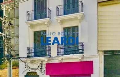 Imagem: O depósito possui 160m² de Área e está localizado em Bairro