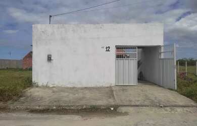 Imagem: A casa possui 3 Dormitórios, 3 Banheiros, 3 Vagas na garagem