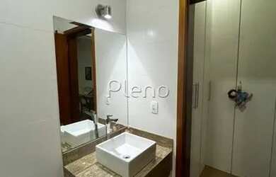 Imagem 15: Venda Casa com 214,00 metroQuadrado, 3 dormitório s , 2 vaga s . Swiss...