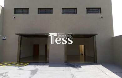 Imagem: ALUGA - Salão / Depósito / Galpão - 120,65m² de construção