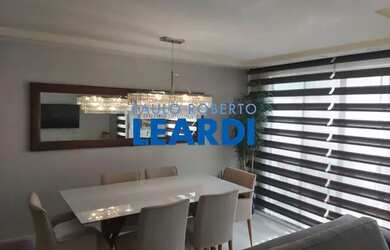 Imagem: A casa em condomínio possui 3 Dormitórios, 3 Banheiros, 2