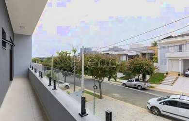 Imagem 3: Venda Casa com 310,00 metroQuadrado, 5 dormitório s , 2 vaga s . Swiss...