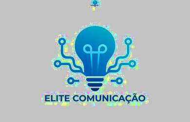 Imagem: A casa possui 4 Dormitórios, 5 Banheiros, 4 Vagas na garagem