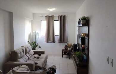 Imagem: O apartamento possui 1 Dormitório, 1 Banheiro, 1 Vaga na garagem