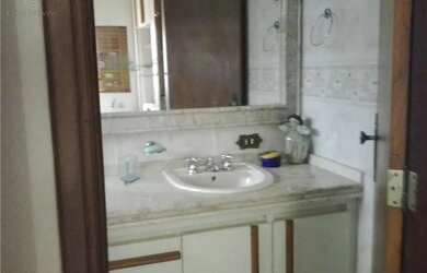 Imagem 15: Casa para alugar em Londrina, Quebec, com 4 quartos, com 360 m²