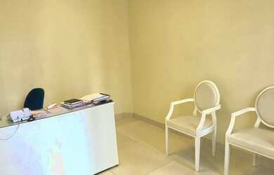 Imagem 16: CASA NA BARRA -240m² - EXCELENTE LOCALIZAÇÃO!!