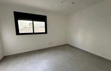 Imagem 5: Sobrado para venda tem 181 metros quadrados com 4 quartos