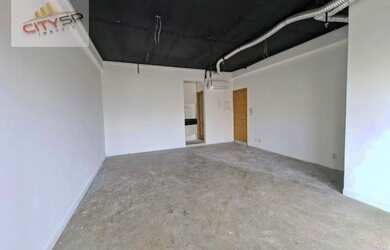 Imagem: O depósito possui 1 Vaga na garagem, 37m² de Área e está