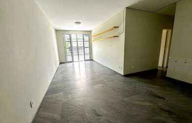 Imagem: O apartamento possui 3 Dormitórios, 2 Banheiros, 95m² de Área