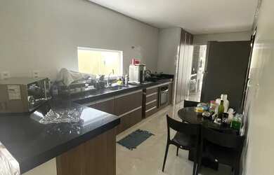 Imagem 12: CASA RECÉM CONSTRUÍDA NO CONCOMÍNIO JARDIM AMÉRICA