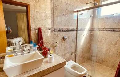 Imagem 3: Sobrado Damha 1 para aluguel tem 482 metros quadrados com 4 quartos