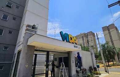 Imagem: O apartamento possui 2 Dormitórios, 2 Banheiros, 2 Vagas na