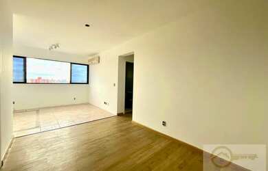 Imagem 7: Apartamento para Venda em Porto Alegre, Santana, 3 dormitórios, 1 suíte, 2 banheiros, 2 va