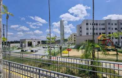 Imagem: O apartamento possui 2 Dormitórios, 1 Banheiro, 1 Vaga na garagem