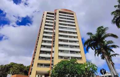 Imagem: O apartamento possui 3 Dormitórios, 2 Banheiros, 2 Vagas na