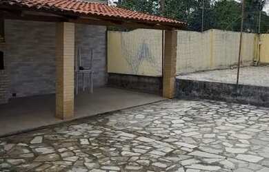 Imagem 3: Aluguel por temporada. Acomodam 10 pessoas, 3 Vagas na garageme4 Dormitórios