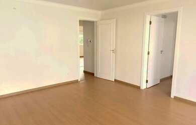 Imagem: Casa de condomínio em Rua Antônio Turíbio Teixeira Braga