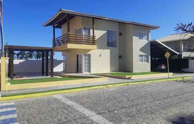 Imagem: A casa em condomínio possui 4 Dormitórios, 3 Banheiros, 3