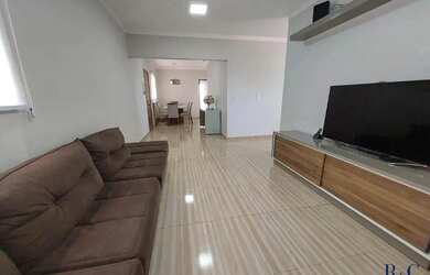 Imagem: O apartamento possui 3 Dormitórios, 3 Banheiros, 2 Vagas na