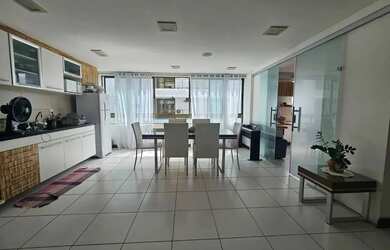 Imagem: O apartamento possui 2 Dormitórios, 2 Banheiros, 71m² de Área