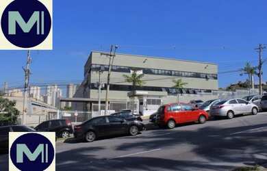 Imagem: O depósito possui 5 Vagas na garagem, 2654m² de Área e está