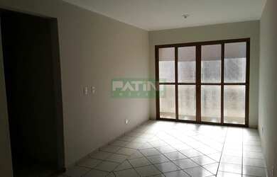 Imagem: O apartamento possui 3 Dormitórios, 2 Banheiros, 1 Vaga na