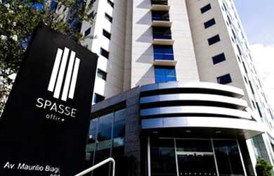 Imagem: O depósito possui 1 Vaga na garagem, 47m² de Área e está