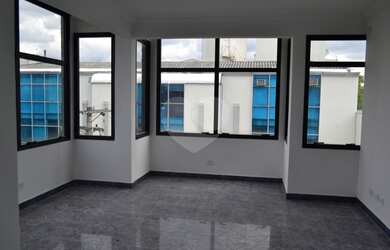 Imagem 2: Santana de Parnaíba - Prédio Inteiro - ALPHAVILLE