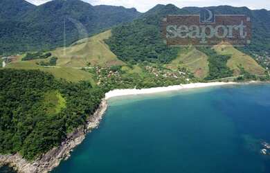 Imagem: A casa possui 4 Dormitórios, 2 Banheiros, 596m² de Área e