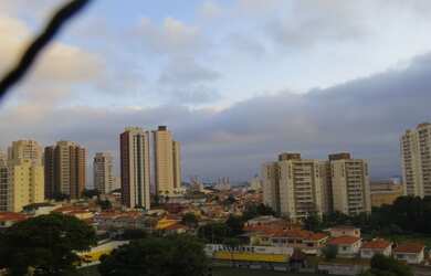 Imagem: O apartamento possui 3 Dormitórios, 2 Banheiros, 2 Vagas na