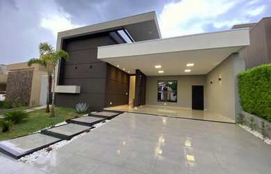 Imagem: A casa em condomínio possui 3 Dormitórios, 5 Banheiros, 4