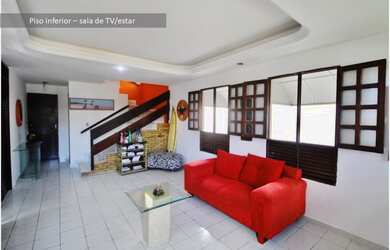 Imagem: A casa em condomínio possui 4 Dormitórios, 5 Banheiros, 4