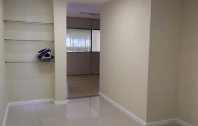 Imagem 2: Comercial/Industrial de 300 metros quadrados no bairro Recreio dos Bandeirantes