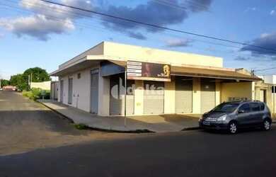 Imagem: O depósito possui 41m² de Área e está localizado em Shopping