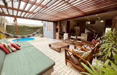 Imagem: Casa diferenciada no Bosque das Palmeiras! Casa em estilo rústico