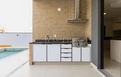 Imagem 15: Venda Casa com 310,00 metroQuadrado, 5 dormitório s , 2 vaga s . Swiss...