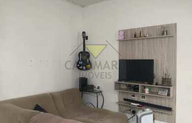 Imagem: A casa possui 1 Dormitório, 1 Banheiro, 120m² de Área e