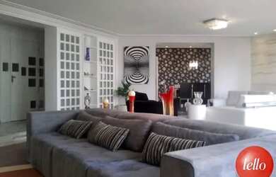 Imagem: O apartamento possui 4 Dormitórios, 4 Banheiros, 5 Vagas na