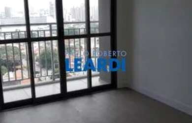 Imagem: O apartamento possui 2 Dormitórios, 1 Banheiro, 2 Vagas na