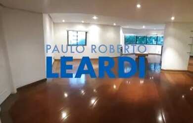 Imagem: O apartamento possui 3 Dormitórios, 5 Banheiros, 4 Vagas na