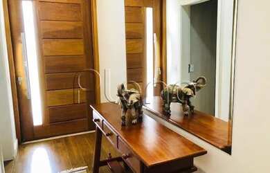 Imagem 14: Venda Casa com 296,00 metroQuadrado, 3 dormitório s , 2 vaga s . Swiss...