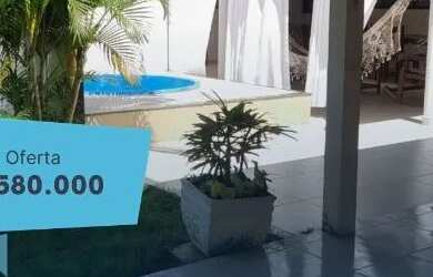 Imagem: A casa em condomínio possui 4 Dormitórios, 3 Banheiros, 2