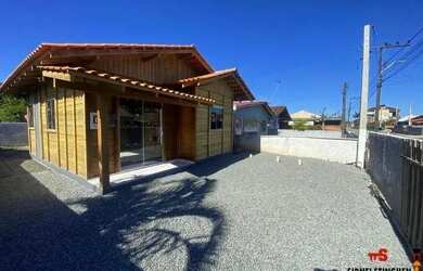 Imagem 2: Linda casa na Praia, prontinha para uso apenas 210 mil