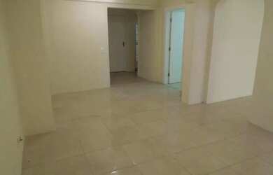 Imagem 8: CASA NA BARRA -240m² - EXCELENTE LOCALIZAÇÃO!!