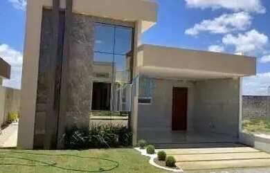 Imagem: A casa em condomínio possui 3 Dormitórios, 2 Banheiros, 2